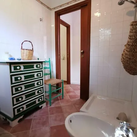 Casa Vacanze Castelluzzo Casa di campagna *